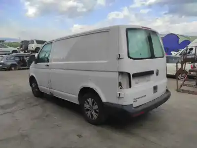 Vehicul casat volkswagen t5 transporter (7e) 2.0 tdi al anului 2015 alimentat caa