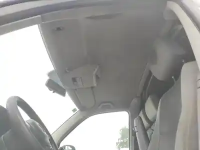 Vehicul casat volkswagen t5 transporter (7e) 2.0 tdi al anului 2015 alimentat caa