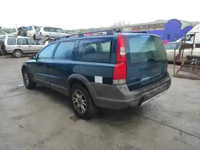 Veicolo di demolizione volvo xc70 2.4 diesel cat dell'anno 2003 alimentato 5244t
