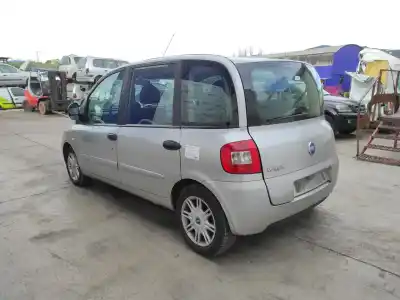 Veicolo di demolizione fiat multipla (186_) 1.9 jtd 115 dell'anno 2004 alimentato 186a8000