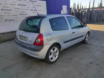Здавання транспортного засобу renault clio ii fase ii (b/cb0) року 2003 потужний d4f b7