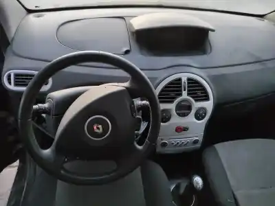 Veículo de Sucata renault grand modus authentique do ano 2008 alimentado k9k766