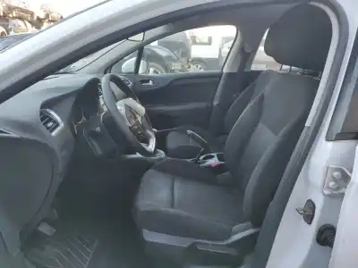 Veículo de Sucata citroen c4 lim. sport do ano 2011 alimentado 9hp