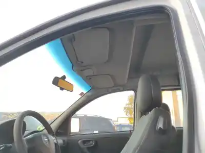 Veicolo di demolizione opel combo corsa c dell'anno 2007 alimentato z13dtj