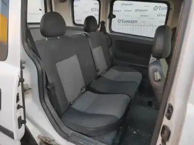 Veicolo di demolizione opel combo corsa c dell'anno 2007 alimentato z13dtj