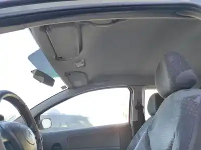 Veículo de Sucata citroen c2 x do ano 2004 alimentado kfv