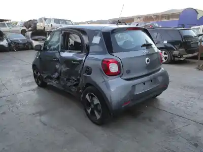 Здавання транспортного засобу smart forfour eq forfour року 2022 потужний 5al60