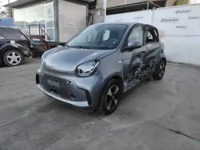 Здавання транспортного засобу smart forfour eq forfour року 2022 потужний 5al60