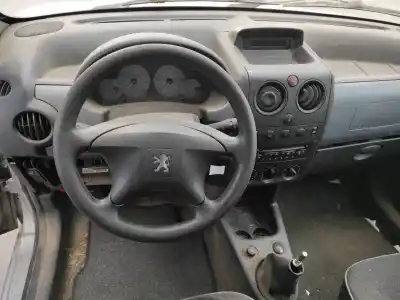 Veículo de Sucata peugeot partner (s2) * do ano 2005 alimentado rhy