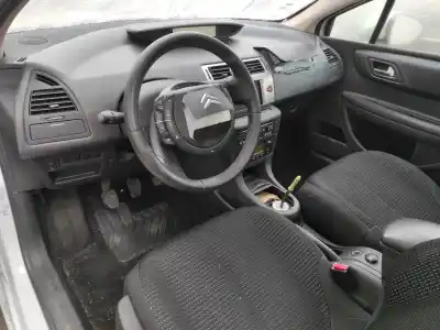 Scrapping Vehicle citroen c4 coupe vts of the year 2010 powered 9hx