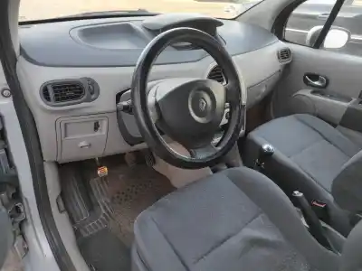 Scrapping Vehicle renault modus luxe privilege of the year 2005 powered k4j770