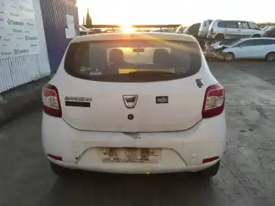 Veículo de Sucata dacia sandero ambiance do ano 2015 alimentado k9k612