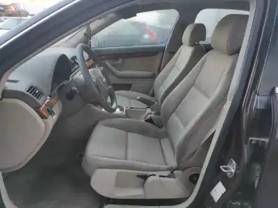 Scrapping Vehicle audi a4 berlina (8e) 3.0 quattro of the year 2001 powered alt