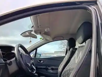 Veicolo di demolizione renault captur * dell'anno 2014 alimentato k9kbxx6