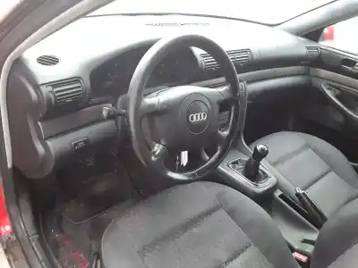 Veicolo di demolizione audi a4 avant (b5) * dell'anno 1999 alimentato apu