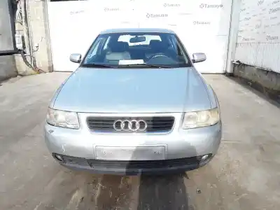 Veicolo di demolizione audi a3 (8l) 1.8 ambiente dell'anno 2001 alimentato avu