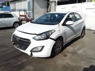 Veículo de Sucata hyundai i30 (gd) * do ano 2015 alimentado g4lc