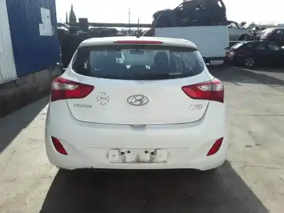 Veículo de Sucata hyundai i30 (gd) * do ano 2015 alimentado g4lc