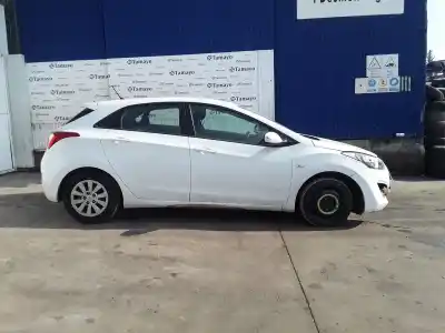 Veículo de Sucata hyundai i30 (gd) * do ano 2015 alimentado g4lc