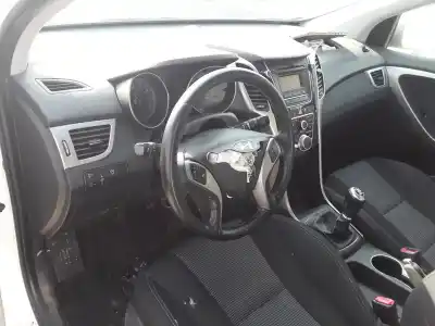 Veículo de Sucata hyundai i30 (gd) * do ano 2015 alimentado g4lc