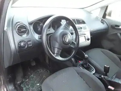 Veículo de Sucata seat altea xl (5p5, 5p8) 1.9 tdi do ano 2006 alimentado bxe