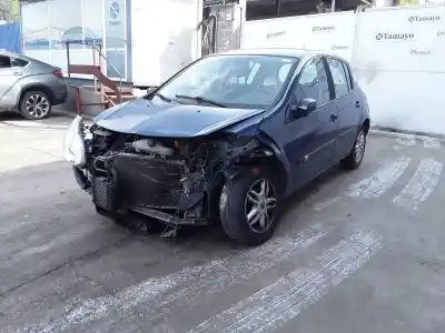 Veículo de Sucata renault clio iii * do ano 2007 alimentado k9k768
