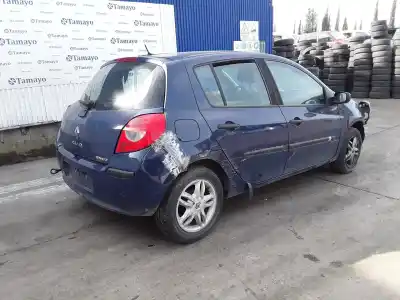 Veículo de Sucata renault clio iii * do ano 2007 alimentado k9k768