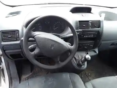 Veículo de Sucata peugeot expert furgon do ano 2008 alimentado rhk