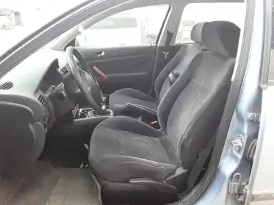 Sloopvoertuig volkswagen passat variant (3b5) * van het jaar 1997 aangedreven aeb