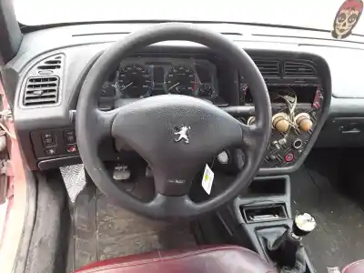 Veículo de Sucata peugeot 306 cabriolet (s1) * do ano 1999 alimentado nfz