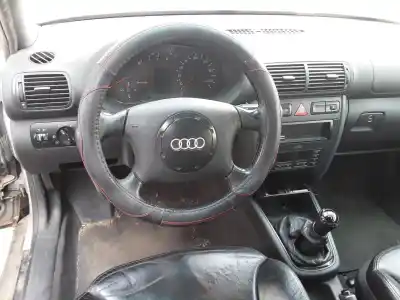Veículo de Sucata audi a3 (8l) * do ano 1998 alimentado ahf