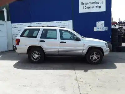 Veicolo di demolizione chrysler jeep gr.cherokee (wj/wg) * dell'anno 2004 alimentato 665921
