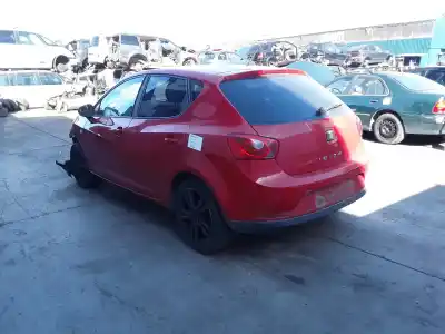 Veículo de Sucata seat ibiza (6j5) reference do ano 2008 alimentado bxw