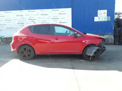 Veículo de Sucata seat ibiza (6j5) reference do ano 2008 alimentado bxw