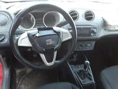 Veículo de Sucata seat ibiza (6j5) reference do ano 2008 alimentado bxw