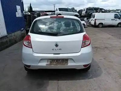 Scrapping Vehicle renault clio iii * of the year 2011 powered d4f784