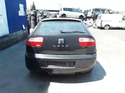 Scrapping Vehicle seat leon (1m1) 1.6 of the year 2004 powered bcb