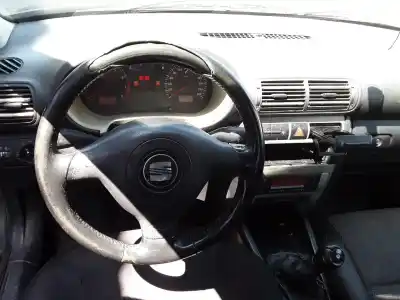 Scrapping Vehicle seat leon (1m1) 1.6 of the year 2004 powered bcb