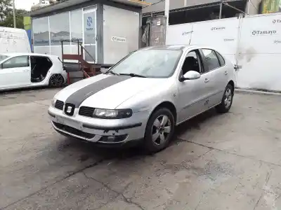 Veículo de Sucata seat leon (1m1) 1.6 do ano 2004 alimentado asv