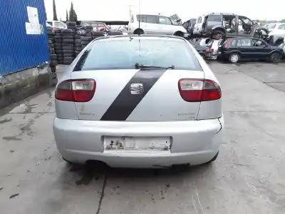 Veículo de Sucata seat leon (1m1) 1.6 do ano 2004 alimentado asv