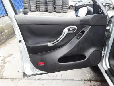 Veículo de Sucata seat leon (1m1) 1.6 do ano 2004 alimentado asv