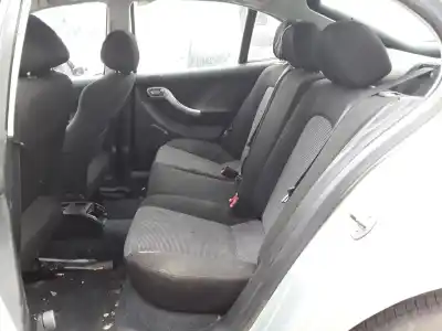 Veículo de Sucata seat leon (1m1) 1.6 do ano 2004 alimentado asv