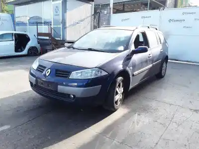 Veículo de Sucata renault megane ii familiar authentique confort 120 cv / 88 kw do ano 2004 alimentado k9k722