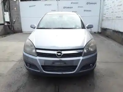 Veicolo di demolizione opel                                               astra h berlina                                                                                                                                                                                                                                            cosmo                                                                                                                                                                                                                                                      dell'anno 2006 alimentato z18xe