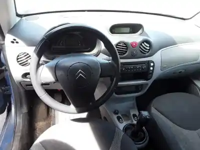 Veículo de Sucata citroen c3 pluriel * do ano 2004 alimentado 8hx