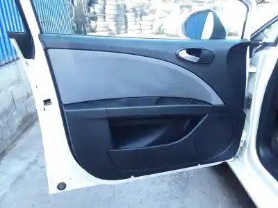 Veículo de Sucata seat leon (1p1) * do ano 2011 alimentado cay