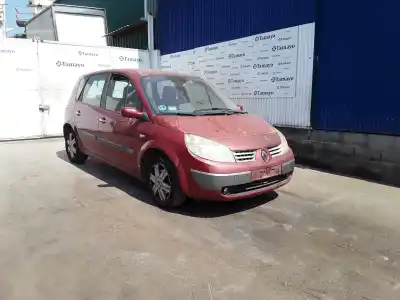 Sloopvoertuig RENAULT SCENIC II  van het jaar 2006 aangedreven K4M766