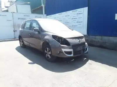 Scrapping Vehicle RENAULT SCÉNIC III (JZ0/1_) 1.6 DCI (JZ00, JZ12) of the year 2011 powered R9M402