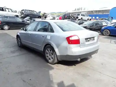 Veicolo di demolizione audi a4 b6 (8e2) 1.8 t dell'anno 2001 alimentato avj