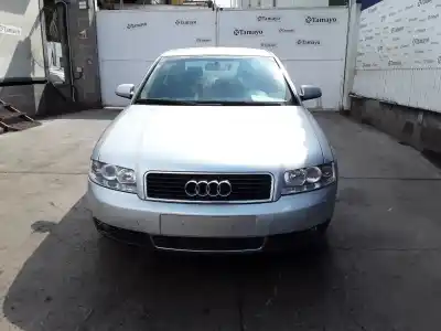 Veicolo di demolizione audi a4 b6 (8e2) 1.8 t dell'anno 2001 alimentato avj